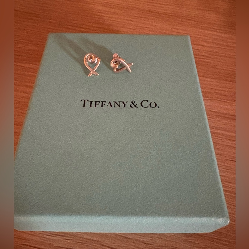 Tiffany & Co Loving Heart Earrings